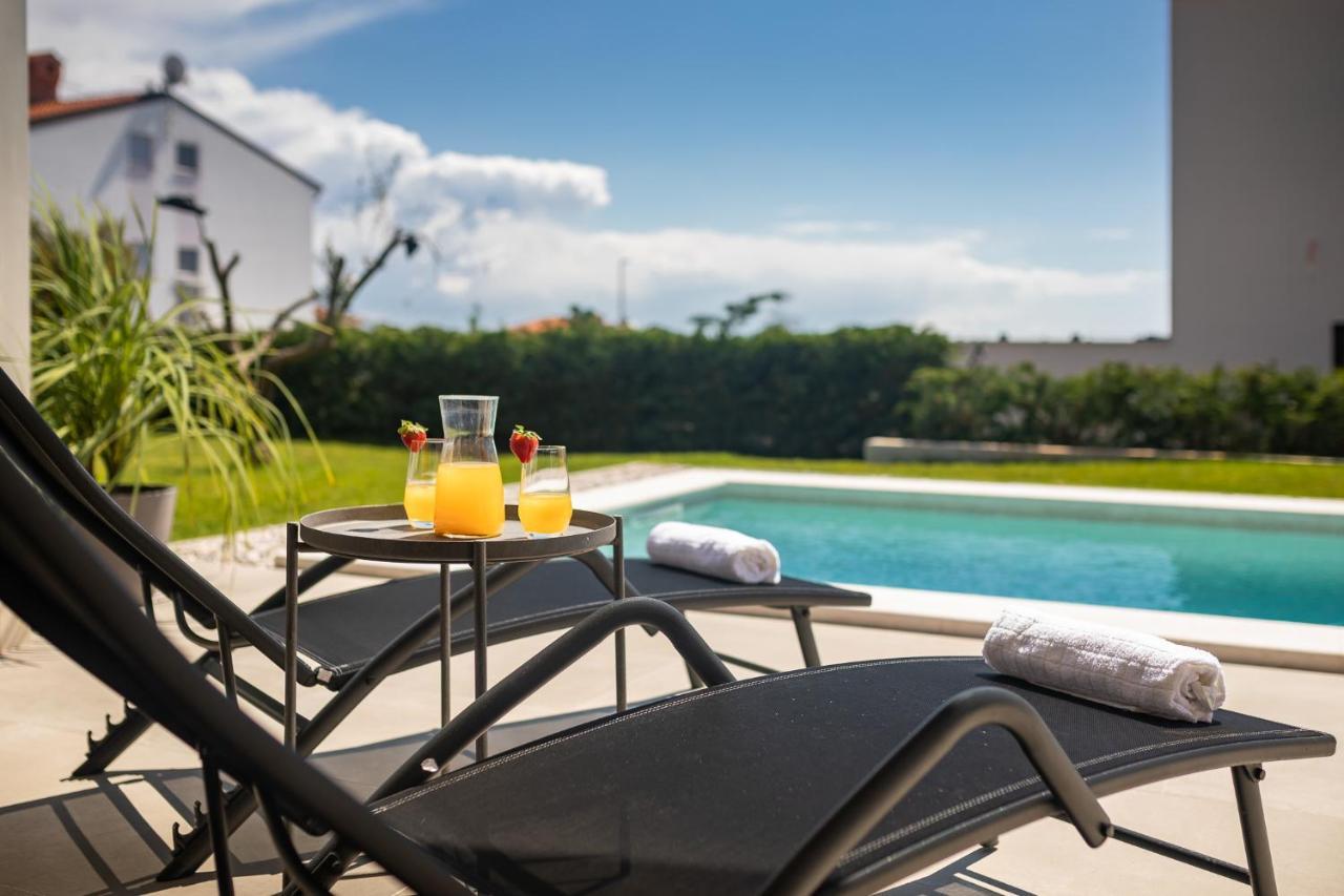 Belvedere Holidays Villas Novigrad Istria Exteriör bild