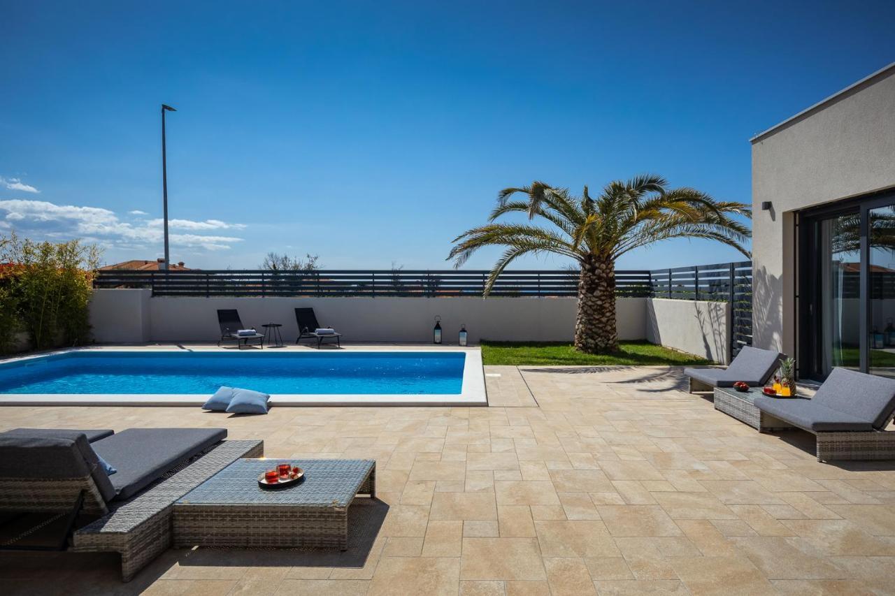 Belvedere Holidays Villas Novigrad Istria Exteriör bild