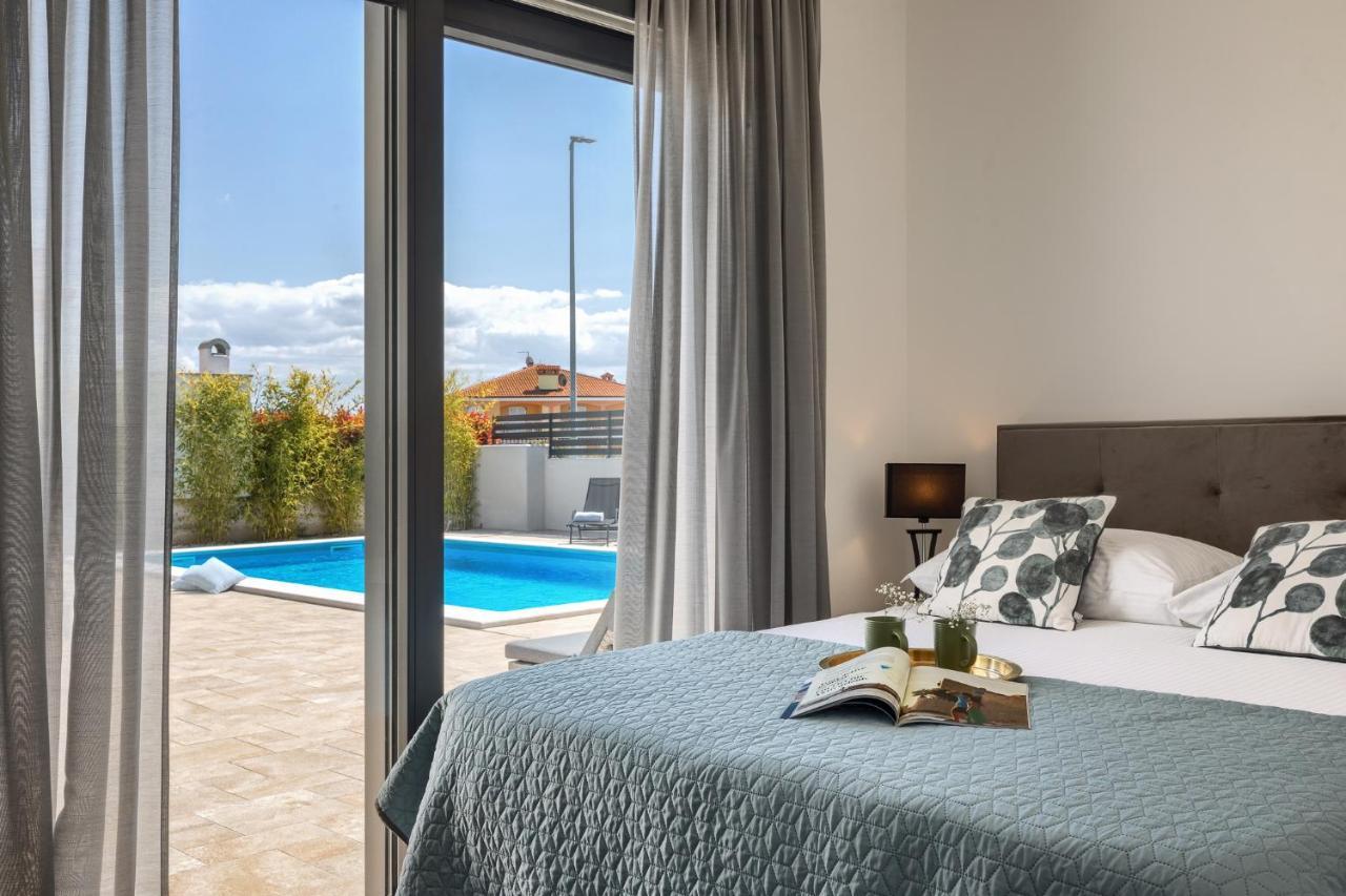 Belvedere Holidays Villas Novigrad Istria Exteriör bild